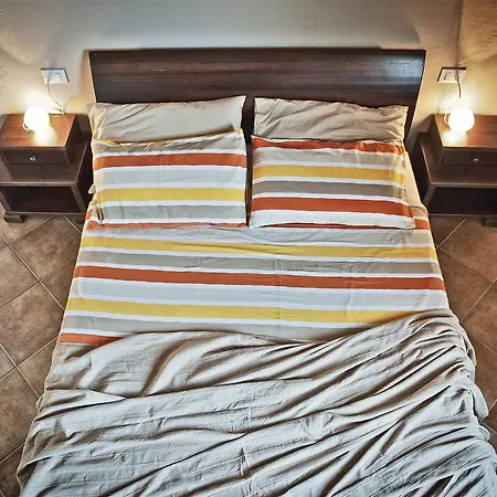 Tocà La Louna Bed & Breakfast 3*